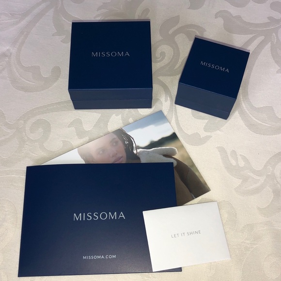 Missoma Jewelry Gift/Storage Boxes - Picture 2 of 7